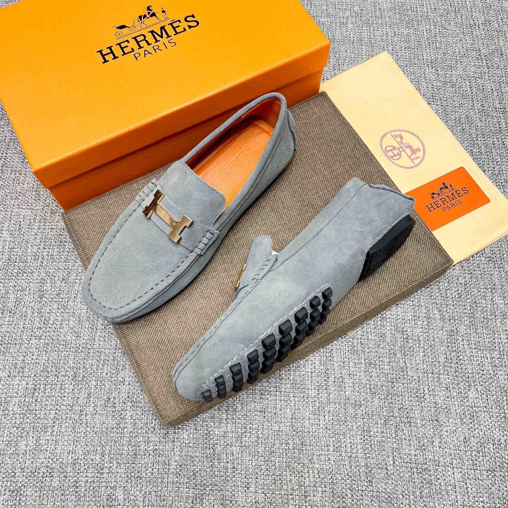Hermès Men's Light Gray Suede Driving Loafers